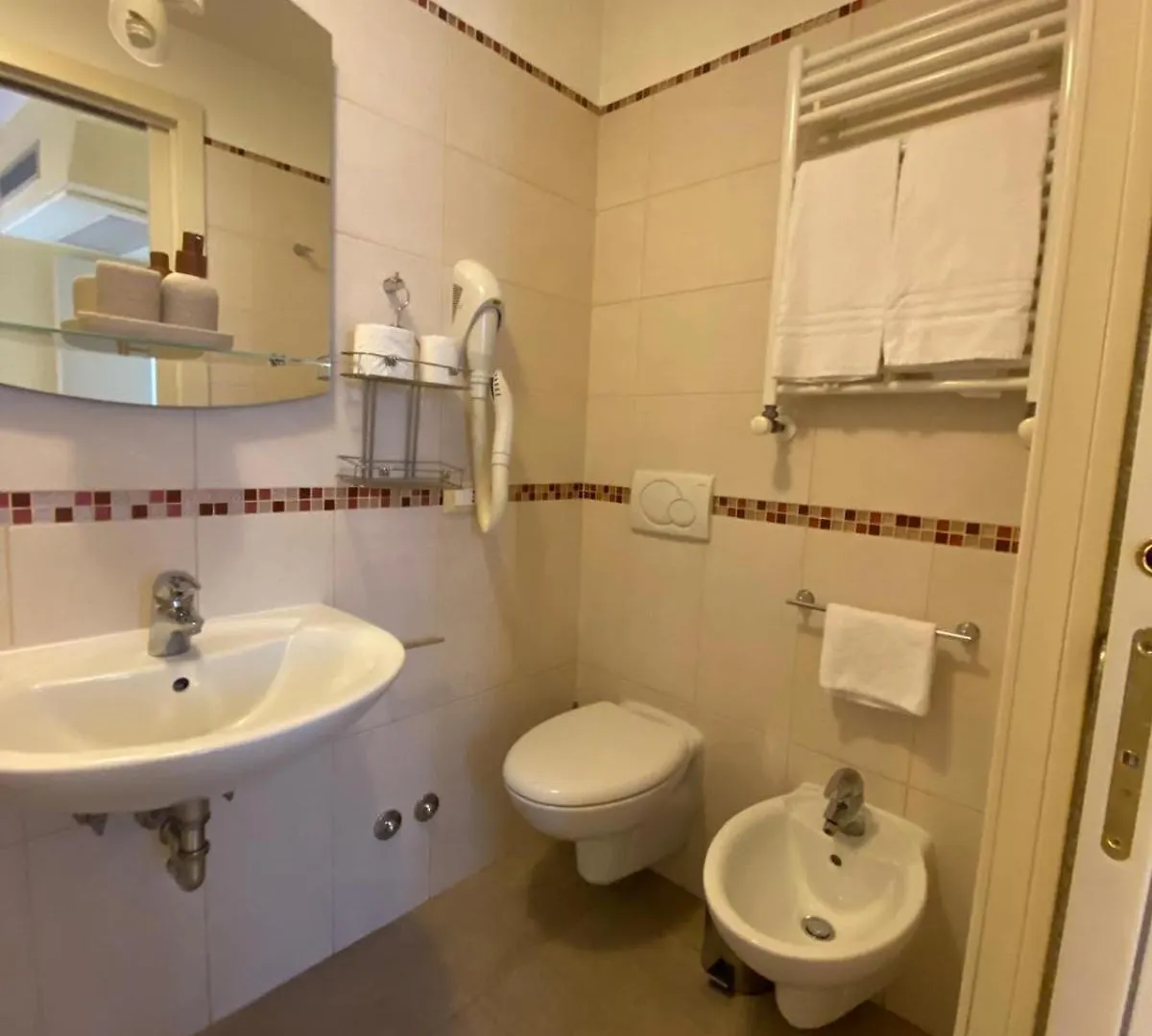 Casa Vacanze Angolo 'Sconto Venezia 0*,