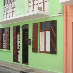 Maud Et Flo , Sainte-Luce Martinique